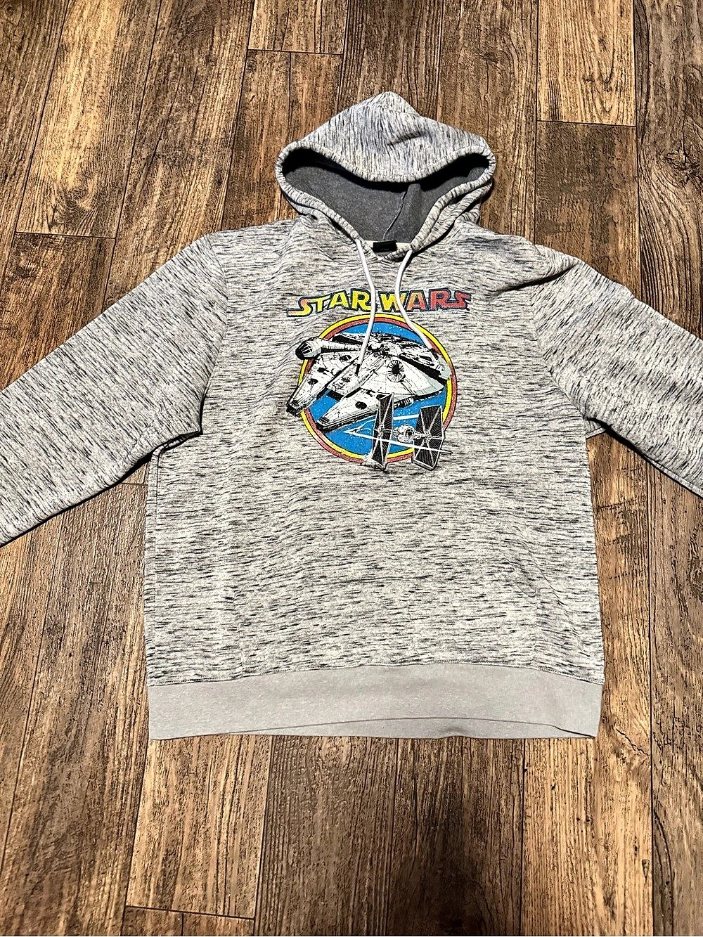 Lucasfilm Ltd. Star Wars Millennium Falcon Hoodie. Graphic Hoodie Gray XXL Like